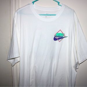 Nike Graphic Tee